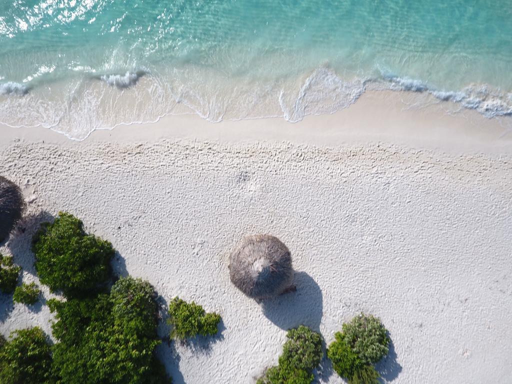 Rasdhoo Relax Inn Экстерьер фото